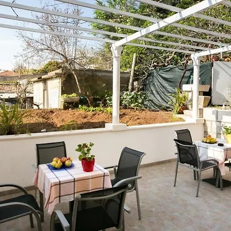 Διαμέρισμα Kusalo- One Bedroom With Terrace Ντουμπρόβνικ