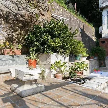Διαμέρισμα Kusalo- One Bedroom With Terrace